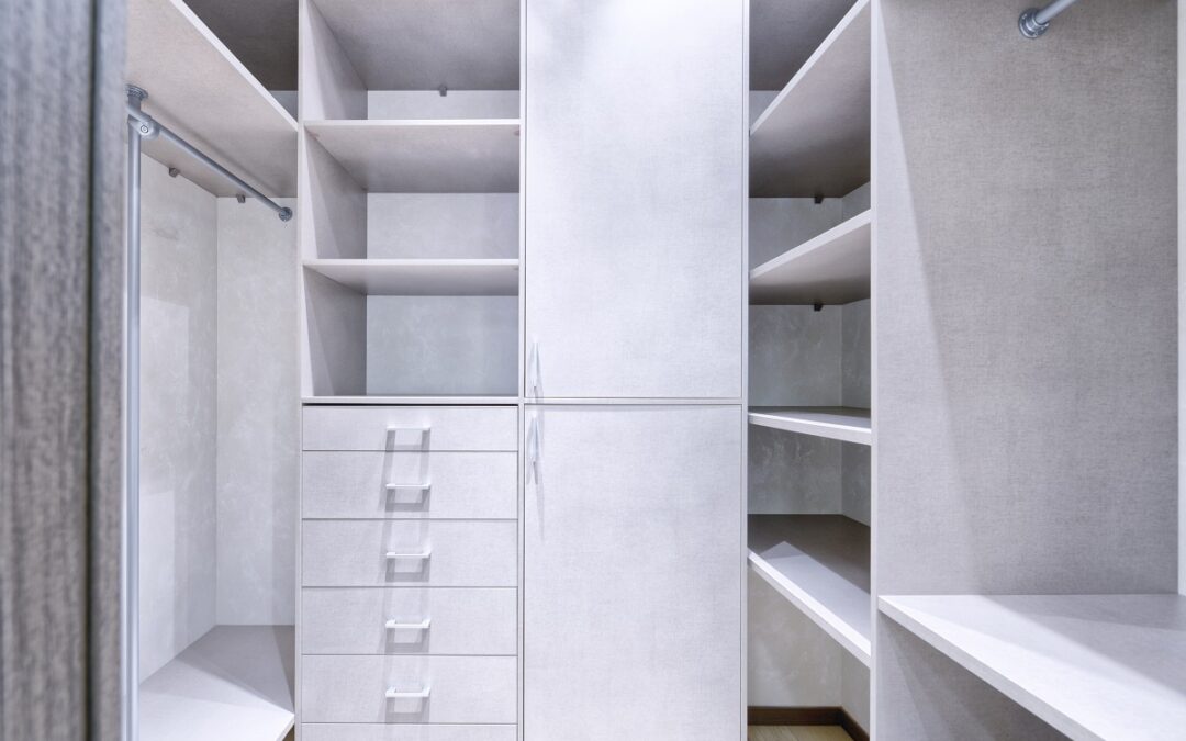 Custom Built-Ins, Closet Systems Builder Services | Somers, CT